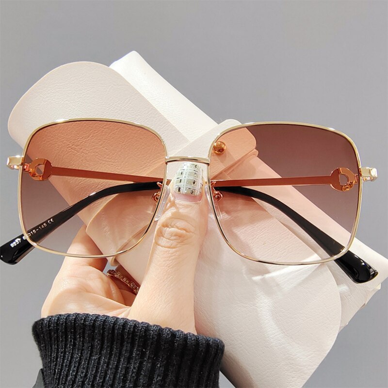 Fashion Square Sunglasses Women Luxury UV400 Shades For Glasses Sunshades Decorativos Sunglasses